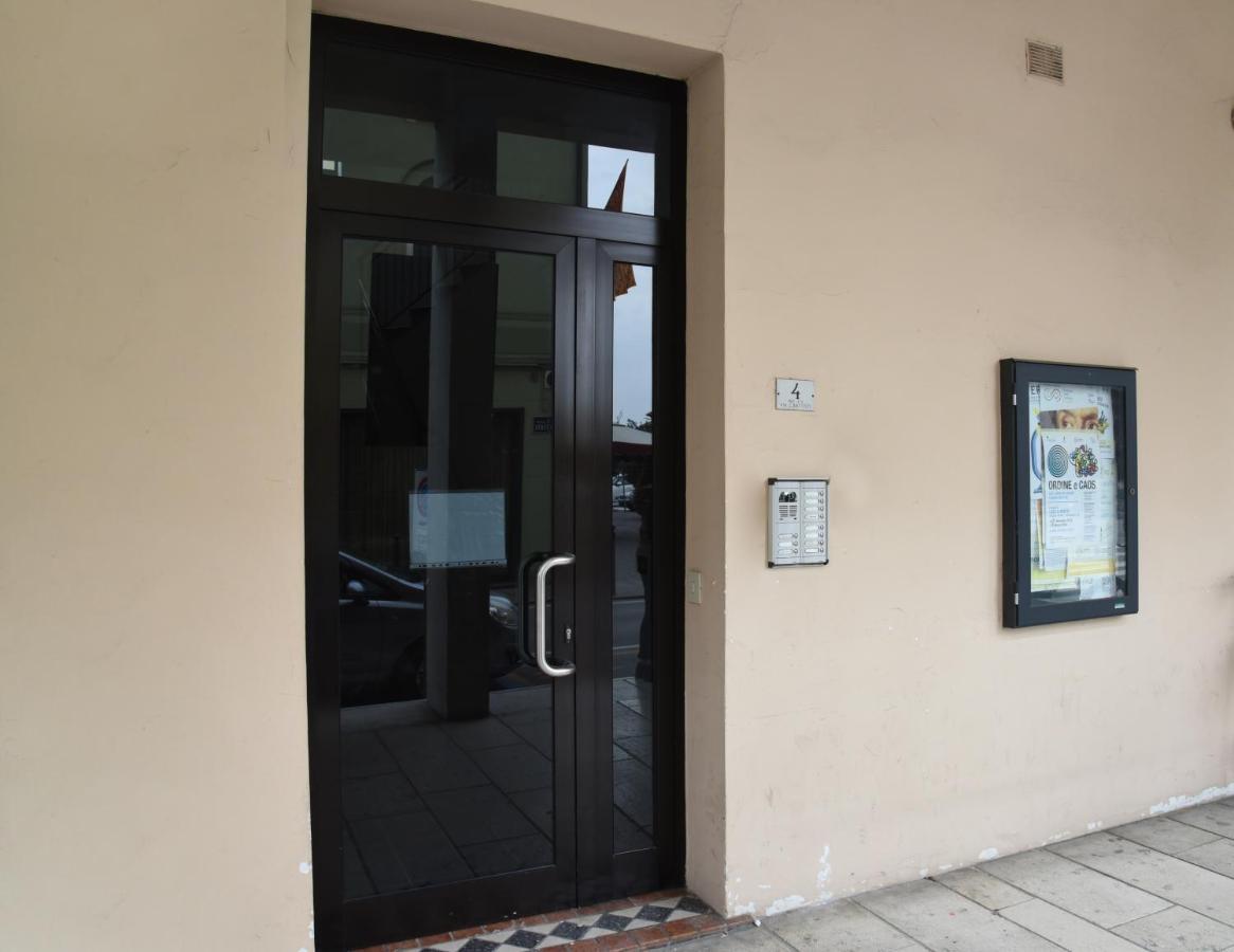 Pop Art House Near Venice Bed & Breakfast Mogliano Veneto Bagian luar foto