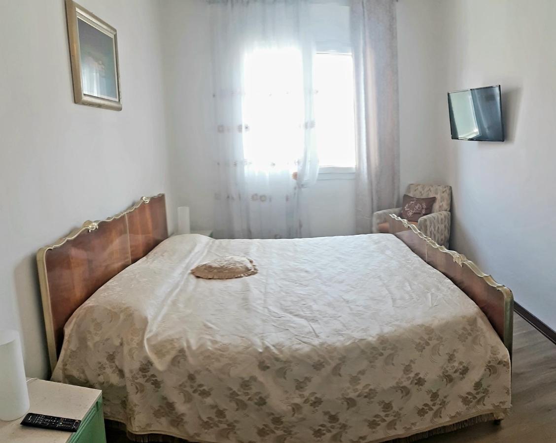 Pop Art House Near Venice Bed & Breakfast Mogliano Veneto Bagian luar foto